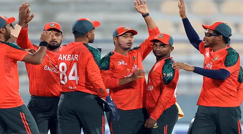 শ্বাসরুদ্ধকর ম্যাচে ভারতকে হারিয়ে ফাইনালে বাংলাদেশ শ্বাসরুদ্ধকর ম্যাচে ভারতকে হারিয়ে ফাইনালে বাংলাদেশ