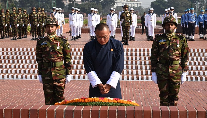 জাতীয় স্মৃতিসৌধে ভুটানের প্রধানমন্ত্রীর শ্রদ্ধা নিবেদন জাতীয় স্মৃতিসৌধে ভুটানের প্রধানমন্ত্রীর শ্রদ্ধা নিবেদন