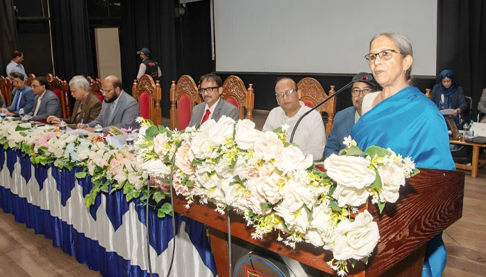 নিরাপদ ফিড না হলে ভোক্তার ঝুঁকি বাড়বে: মৎস্য উপদেষ্টা নিরাপদ ফিড না হলে ভোক্তার ঝুঁকি বাড়বে: মৎস্য উপদেষ্টা