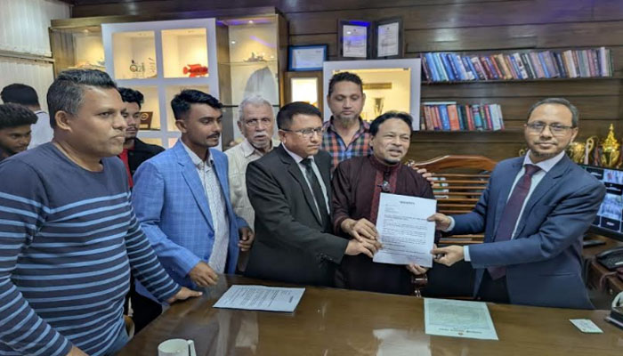 উখিয়া-টেকনাফের ৭ সমস্যা নিরসনে প্রধান উপদেষ্টাকে এবি পার্টির স্মারকলিপি উখিয়া-টেকনাফের ৭ সমস্যা নিরসনে প্রধান উপদেষ্টাকে এবি পার্টির স্মারকলিপি