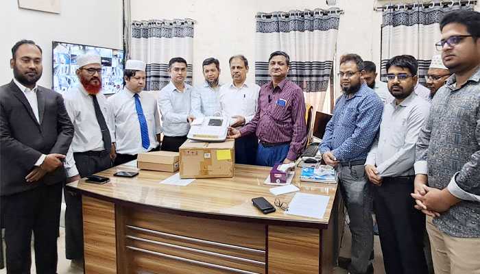 চাঁদপুর সরকারি জেনারেল হাসপাতালে এনডিএফের ইসিজি মেশিন প্রদান চাঁদপুর সরকারি জেনারেল হাসপাতালে এনডিএফের ইসিজি মেশিন প্রদান