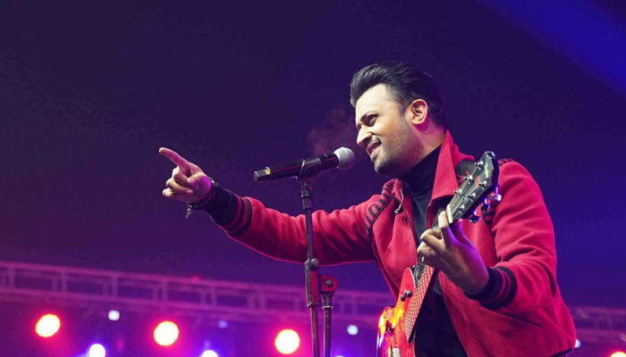 আতিফ আসলাম আসছেন তো আতিফ আসলাম আসছেন তো