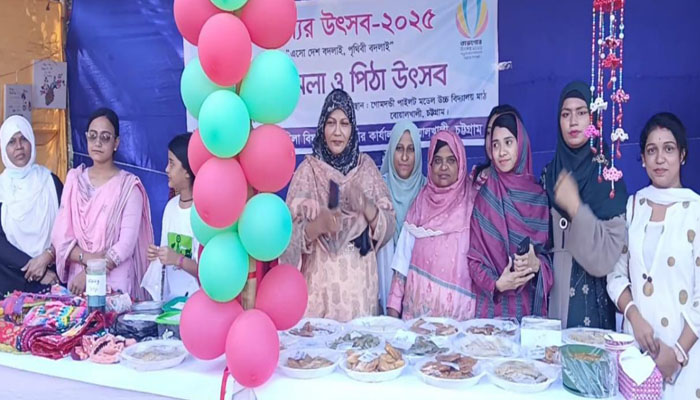 বোয়ালখালীতে পিঠা-পুলিতে দিনব্যাপী তারুণ্য উৎসব বোয়ালখালীতে পিঠা-পুলিতে দিনব্যাপী তারুণ্য উৎসব