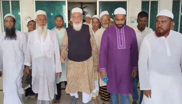 খালেদা জিয়ার রোগমুক্তি কামনায় সোনারগাঁওয়ে মসজিদে দোয়া খালেদা জিয়ার রোগমুক্তি কামনায় সোনারগাঁওয়ে মসজিদে দোয়া