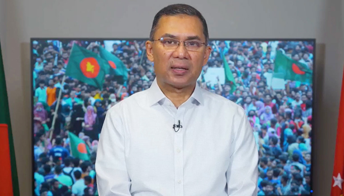 মায়ের কঠিন সময়ে পাশে থাকতে না পারার কারণ জানালেন তারেক রহমান মায়ের কঠিন সময়ে পাশে থাকতে না পারার কারণ জানালেন তারেক রহমান