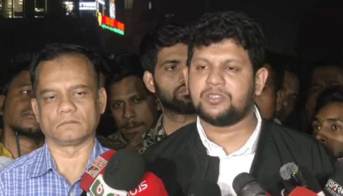 খালেদা জিয়ার অবস্থা কিছুটা ভালোর দিকে : তথ্য উপদেষ্টা