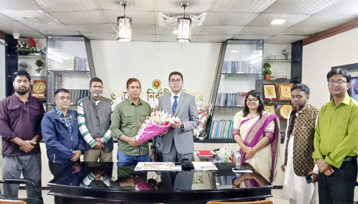 বোয়ালখালীতে বিদায়ী ইউএনওকে প্রেসক্লাব নেতৃবৃন্দের শুভেচ্ছা