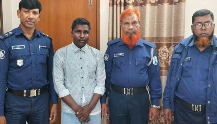 সিরাজগঞ্জে পাসপোর্ট করতে এসে রোহিঙ্গা যুবক গ্রেপ্তার