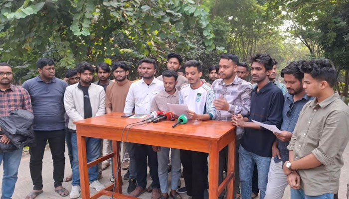 ত্রুটিমুক্ত ও অংশগ্রহণমূলক ব্রাকসু নির্বাচন চেয়ে সংবাদ সম্মেলন