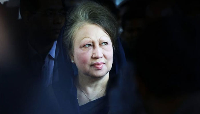 প্রস্তুতি সম্পন্ন, মধ্যরাতে আসছে খালেদা জিয়ার এয়ার অ্যাম্বুলেন্স