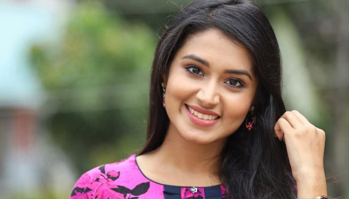 স্বপ্নপূরণ হচ্ছে তাসনিয়া ফারিণের স্বপ্নপূরণ হচ্ছে তাসনিয়া ফারিণের