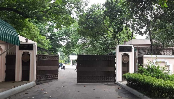 প্রধান উপদেষ্টার সঙ্গে সাক্ষাৎ করতে যাচ্ছেন সিইসি ও ইসিরা প্রধান উপদেষ্টার সঙ্গে সাক্ষাৎ করতে যাচ্ছেন সিইসি ও ইসিরা