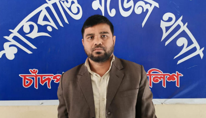 ২ শিক্ষার্থীকে যৌন হয়রানির অভিযোগ, শিক্ষক আটক ২ শিক্ষার্থীকে যৌন হয়রানির অভিযোগ, শিক্ষক আটক