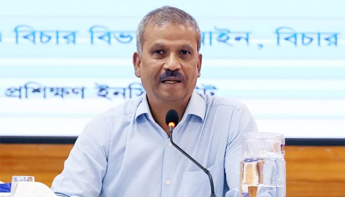 ‘মোবাইল ফোন’ ইস্যুতে প্রবাসী কল্যাণ উপদেষ্টার স্পষ্ট বার্তা ‘মোবাইল ফোন’ ইস্যুতে প্রবাসী কল্যাণ উপদেষ্টার স্পষ্ট বার্তা