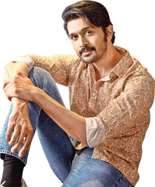 ফেসবুকে যে ইঙ্গিত দিলেন আরিফিন শুভ ফেসবুকে যে ইঙ্গিত দিলেন আরিফিন শুভ