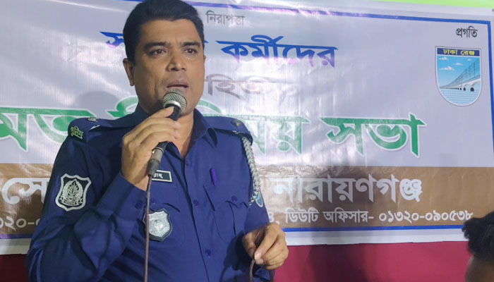 সোনারগাঁওয়ে নবাগত ওসির সঙ্গে সাংবাদিকদের মতবিনিময় সোনারগাঁওয়ে নবাগত ওসির সঙ্গে সাংবাদিকদের মতবিনিময়