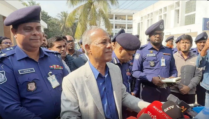 ‘মাদক নির্মূলে বিশেষ কারাগার, সংঘাত থামাতে কম্বিং অপারেশন’ ‘মাদক নির্মূলে বিশেষ কারাগার, সংঘাত থামাতে কম্বিং অপারেশন’