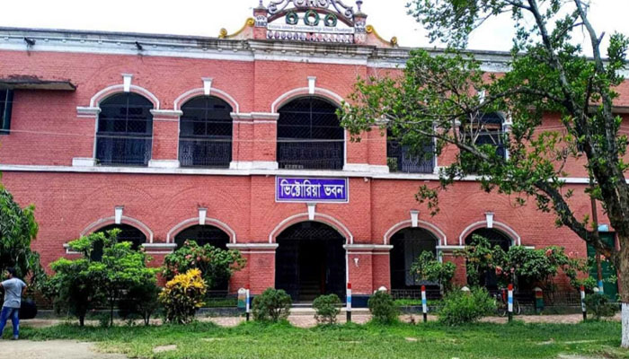 চুয়াডাঙ্গায় বালক বিদ্যালয়ে ভর্তির তালিকায় বালিকার নাম চুয়াডাঙ্গায় বালক বিদ্যালয়ে ভর্তির তালিকায় বালিকার নাম