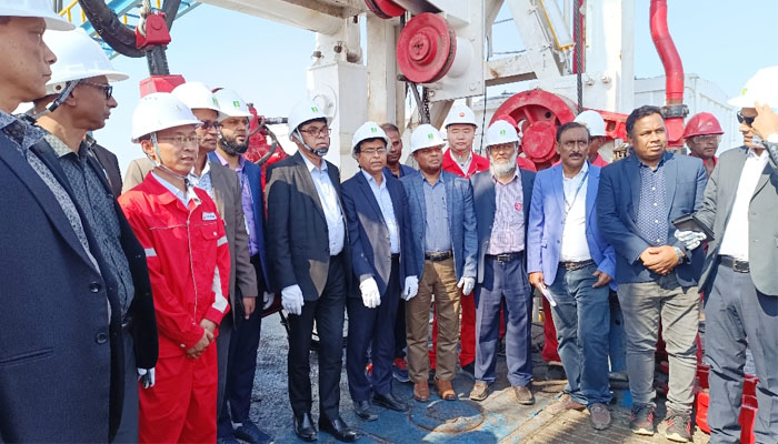 কূপ খনন শুরু, দৈনিক ১৫ মিলিয়ন ঘনফুট গ্যাস জাতীয় গ্রিডে যুক্ত কূপ খনন শুরু, দৈনিক ১৫ মিলিয়ন ঘনফুট গ্যাস জাতীয় গ্রিডে যুক্ত