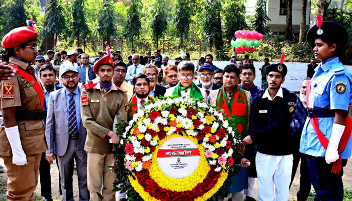 ঐক্যই আমাদের সম্ভাবনাকে বাস্তবে রূপদানের একমাত্র অস্ত্র: চবি উপাচার্য ঐক্যই আমাদের সম্ভাবনাকে বাস্তবে রূপদানের একমাত্র অস্ত্র: চবি উপাচার্য