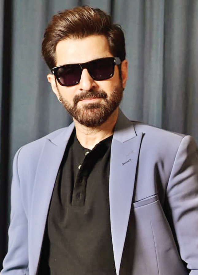 শুটিং সেটে আহত জিৎ শুটিং সেটে আহত জিৎ