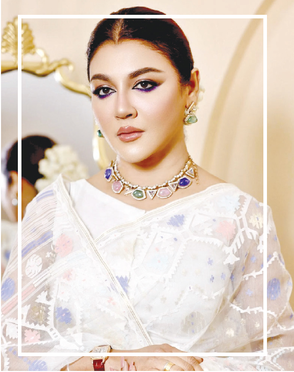 ডিসেম্বর মুডে জয়ার ডিসেম্বর মুডে জয়ার