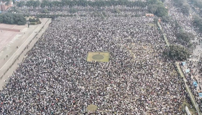 খালেদা জিয়ার জানাজা: জনসমুদ্র মানিক মিয়া অ্যাভিনিউ খালেদা জিয়ার জানাজা: জনসমুদ্র মানিক মিয়া অ্যাভিনিউ