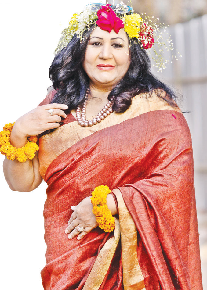 নব্বই দশকের আমেজে ফাহমিদার তিন গান নব্বই দশকের আমেজে ফাহমিদার তিন গান