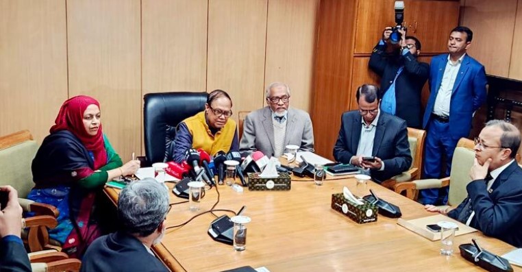 সম্মিলিত ইসলামী ব্যাংকে ২ দিনে উত্তোলন ১০৭ কোটি টাকা, জমা ৪৪ কোটি সম্মিলিত ইসলামী ব্যাংকে ২ দিনে উত্তোলন ১০৭ কোটি টাকা, জমা ৪৪ কোটি