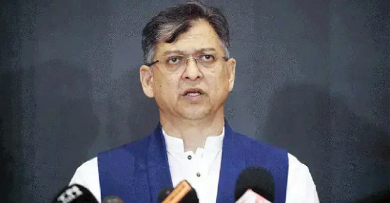 মোসাব্বির হত্যায় নির্বাচনবিরোধীরা জড়িত থাকতে পারে: সালাহউদ্দিন মোসাব্বির হত্যায় নির্বাচনবিরোধীরা জড়িত থাকতে পারে: সালাহউদ্দিন