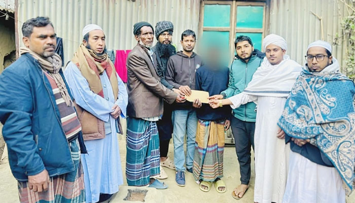 নালিতাবাড়ীতে শিশুর ওপর হামলার ঘটনায় মানবিক সহায়তা নালিতাবাড়ীতে শিশুর ওপর হামলার ঘটনায় মানবিক সহায়তা