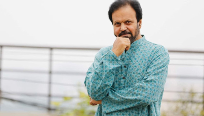 ‘ট্রাইব্যুনাল’ সিনেমায় তারিক আনাম খান ‘ট্রাইব্যুনাল’ সিনেমায় তারিক আনাম খান