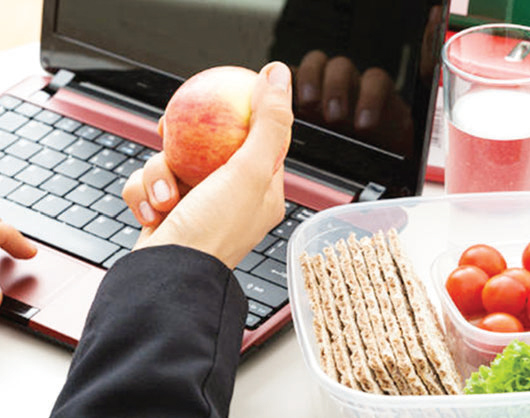 অফিসে যা খেতে পারেন অফিসে যা খেতে পারেন