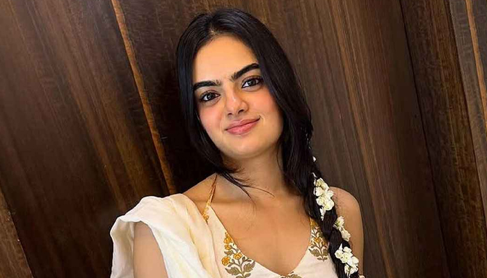 থামতে বললে আরও গতি বাড়ান চালক, ভয়াবহ অভিজ্ঞতা অভিনেত্রীর থামতে বললে আরও গতি বাড়ান চালক, ভয়াবহ অভিজ্ঞতা অভিনেত্রীর