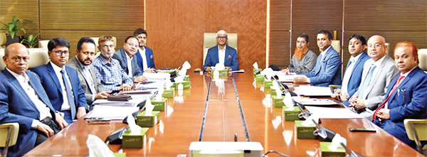 আল-আরাফাহ্ ইসলামী ব্যাংকের পর্ষদ সভা আল-আরাফাহ্ ইসলামী ব্যাংকের পর্ষদ সভা