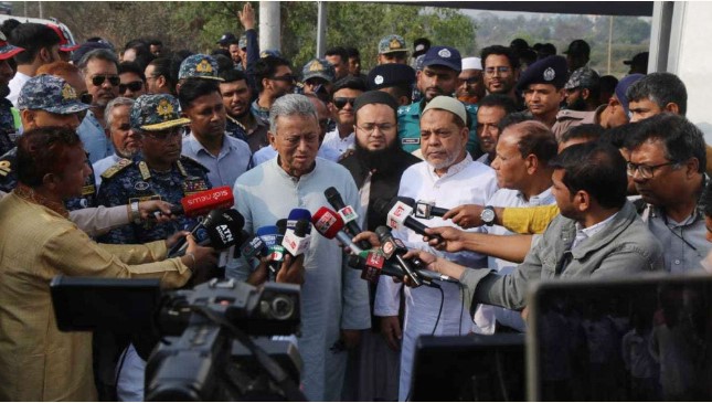 দেশের নাজুক অর্থনীতি পুনরুদ্ধারে ট্যাক্স বাড়াতে হবে: অর্থমন্ত্রী দেশের নাজুক অর্থনীতি পুনরুদ্ধারে ট্যাক্স বাড়াতে হবে: অর্থমন্ত্রী