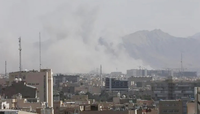 যুক্তরাষ্ট্র-ইসরায়েলের হামলায় ইরানের ৩১ প্রদেশের ২০টিই ক্ষতিগ্রস্ত যুক্তরাষ্ট্র-ইসরায়েলের হামলায় ইরানের ৩১ প্রদেশের ২০টিই ক্ষতিগ্রস্ত