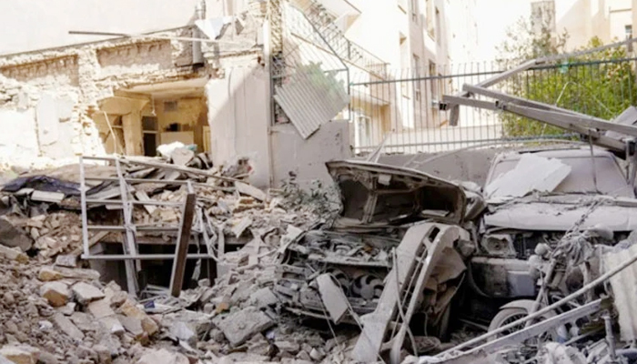 ইসরায়েল-যুক্তরাষ্ট্র যৌথ হামলায় ইরানে নিহত ২০১ ইসরায়েল-যুক্তরাষ্ট্র যৌথ হামলায় ইরানে নিহত ২০১