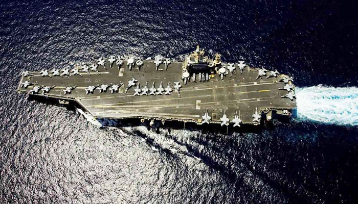 মার্কিন রণতরী আব্রাহাম লিংকনে ইরানের ক্ষেপণাস্ত্র হামলা মার্কিন রণতরী আব্রাহাম লিংকনে ইরানের ক্ষেপণাস্ত্র হামলা