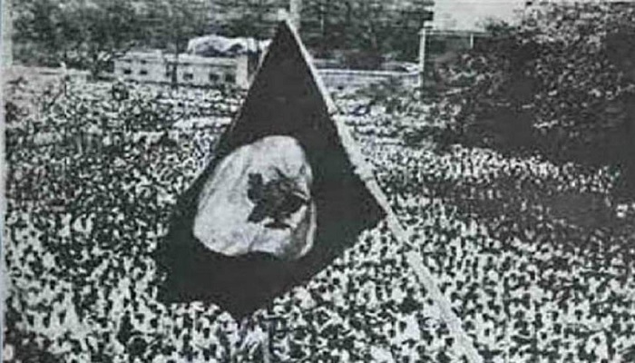 ঐতিহাসিক জাতীয় পতাকা উত্তোলন দিবস আজ ঐতিহাসিক জাতীয় পতাকা উত্তোলন দিবস আজ