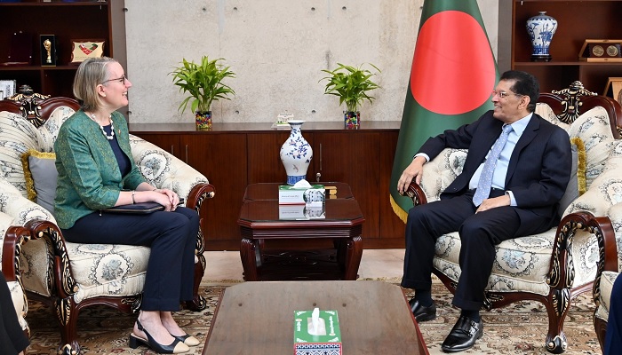 বাংলাদেশের সঙ্গে ঘনিষ্ঠভাবে কাজ করতে আগ্রহী যুক্তরাজ্য: সারাহ কুক বাংলাদেশের সঙ্গে ঘনিষ্ঠভাবে কাজ করতে আগ্রহী যুক্তরাজ্য: সারাহ কুক