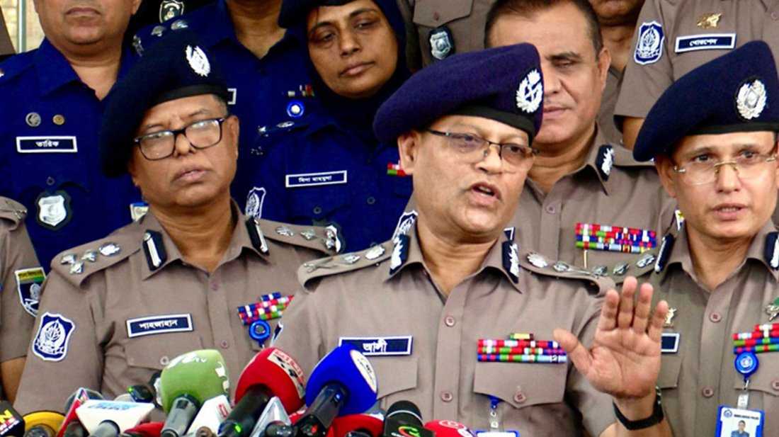 ‘জুলাই বিপ্লবে পুলিশসহ সব হত্যাকাণ্ডের আইন অনুযায়ী ব্যবস্থা নেওয়া হবে’ ‘জুলাই বিপ্লবে পুলিশসহ সব হত্যাকাণ্ডের আইন অনুযায়ী ব্যবস্থা নেওয়া হবে’