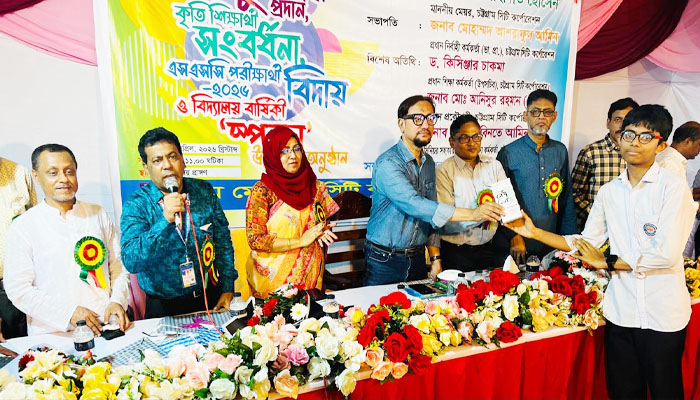 শিক্ষাই একটি উন্নত জাতি গঠনের প্রধান শক্তি: চসিক মেয়র শিক্ষাই একটি উন্নত জাতি গঠনের প্রধান শক্তি: চসিক মেয়র