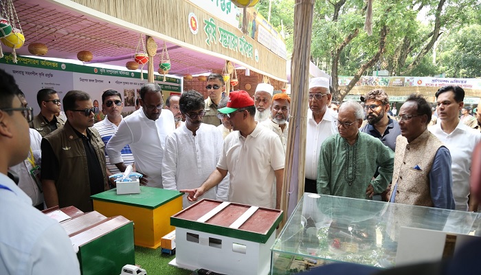 টাঙ্গাইলে কৃষি মেলার উদ্বোধন করলেন প্রধানমন্ত্রী টাঙ্গাইলে কৃষি মেলার উদ্বোধন করলেন প্রধানমন্ত্রী