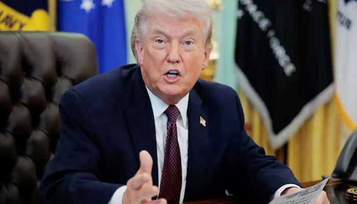 দুই দিনের মধ্যে ফের আলোচনায় বসতে পারে যুক্তরাষ্ট্র-ইরান: ট্রাম্প দুই দিনের মধ্যে ফের আলোচনায় বসতে পারে যুক্তরাষ্ট্র-ইরান: ট্রাম্প