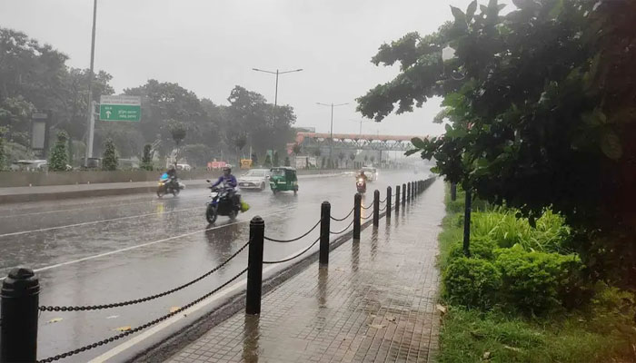 ঢাকায় বজ্রবৃষ্টির সম্ভাবনা, বাড়তে পারে দমকা হাওয়া ঢাকায় বজ্রবৃষ্টির সম্ভাবনা, বাড়তে পারে দমকা হাওয়া