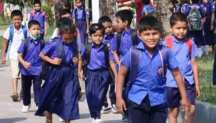 আজ থেকে শুরু প্রাথমিক বিদ্যালয়ে টানা ১৫ দিনের ছুটি আজ থেকে শুরু প্রাথমিক বিদ্যালয়ে টানা ১৫ দিনের ছুটি