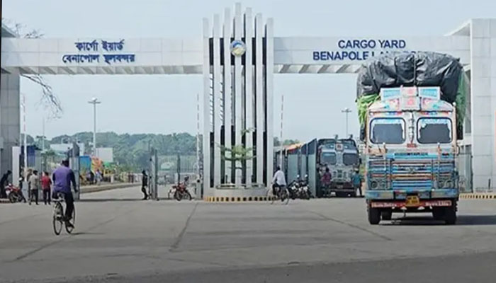 ৭ দিনের ছুটিতে বেনাপোল স্থলবন্দর, বন্ধ আমদানি-রপ্তানি ৭ দিনের ছুটিতে বেনাপোল স্থলবন্দর, বন্ধ আমদানি-রপ্তানি