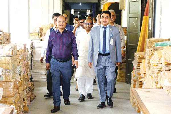 ঈদুল আজহার ছুটি শেষে ঢাবির অফিসগুলো খুলেছে ঈদুল আজহার ছুটি শেষে ঢাবির অফিসগুলো খুলেছে