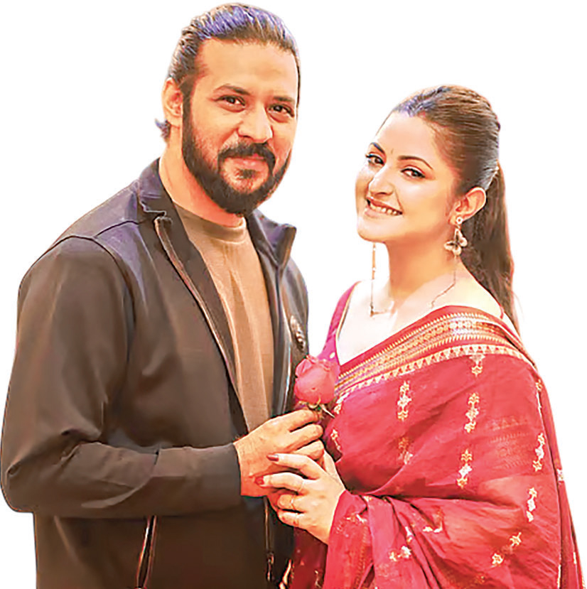 ‘গোলাপ’ নিয়ে আবার সরব হচ্ছেন নিরব-পরীমনি ‘গোলাপ’ নিয়ে আবার সরব হচ্ছেন নিরব-পরীমনি